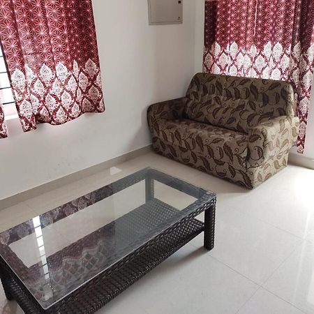 Fully Furnished 3Bhk 2 Floor Villa Angamali Kültér fotó